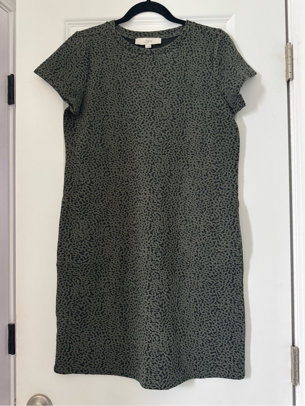 LOFT Olive Green Short Sleeve Shift Dress with Dark Print